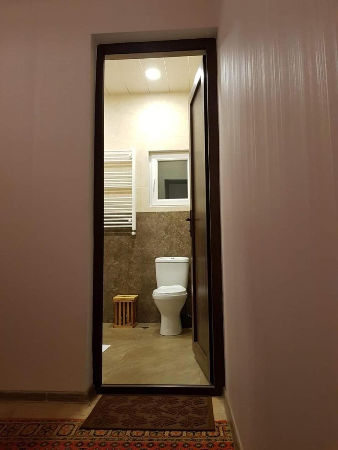 Tkhibuli Guest House Tqibuli Luaran gambar