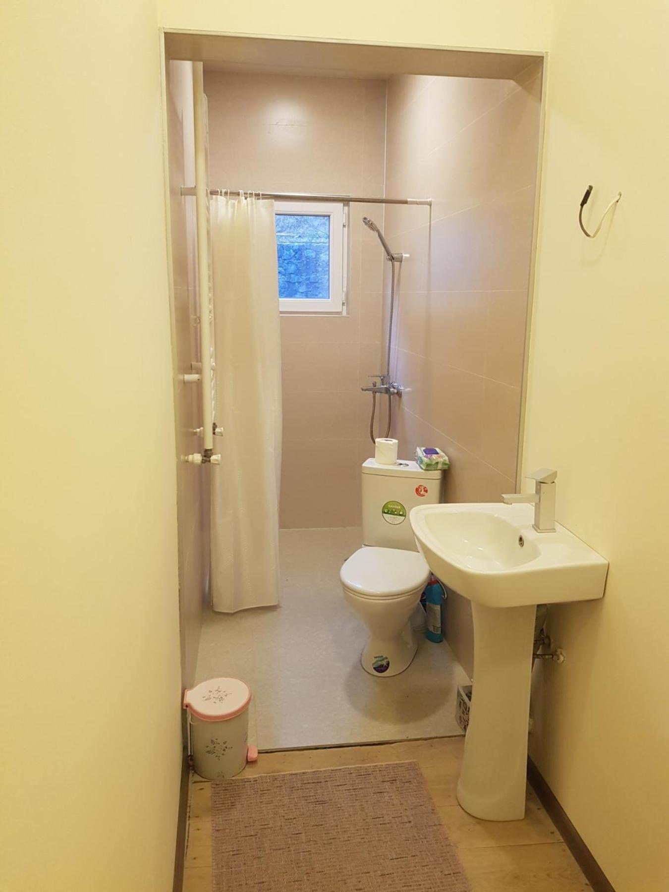 Tkhibuli Guest House Tqibuli Luaran gambar